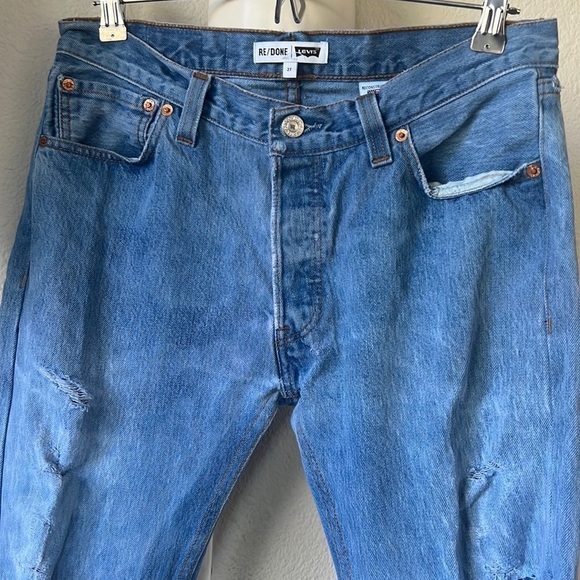 Vintage Re/Done Levi’s Distressed Jeans - Picture 4 of 7